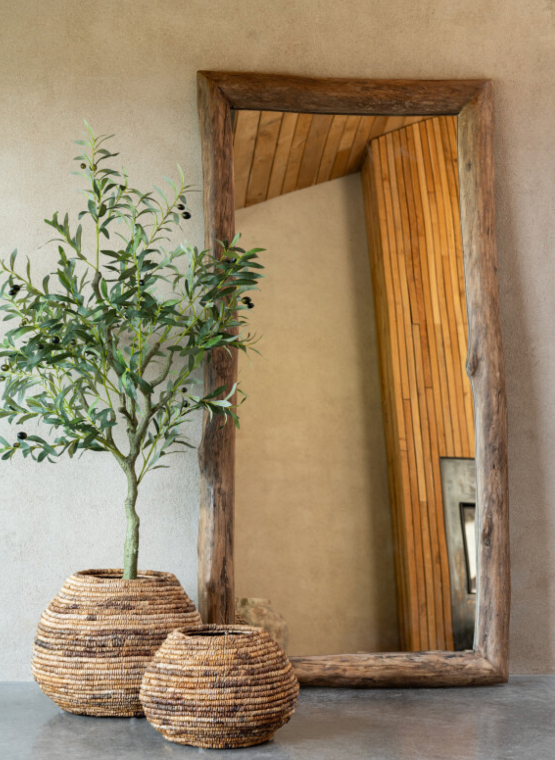 Wooden mirror L
