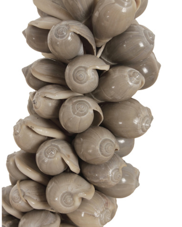 Decorative shell necklace S | Grey